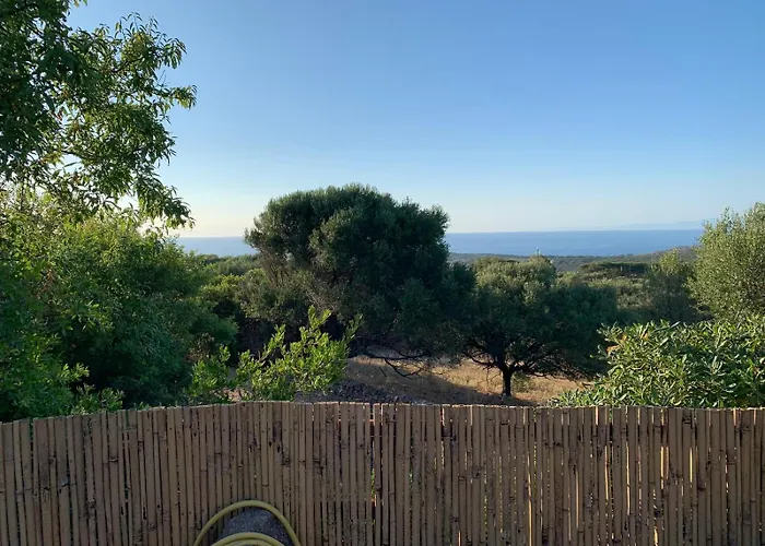 Vista Mozzafiato Ad Nyaraló Isola Rossa